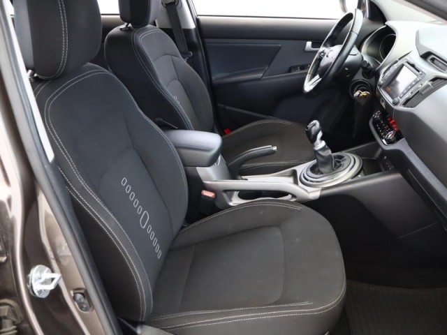 Kia Sportage  1.7 CRDi 