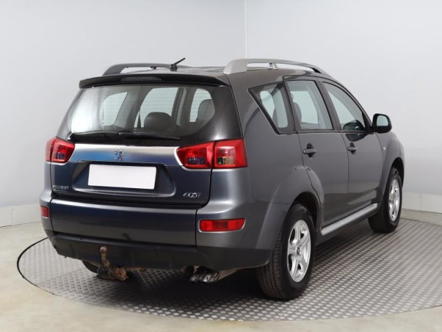 Peugeot 4007  2.2 HDI 