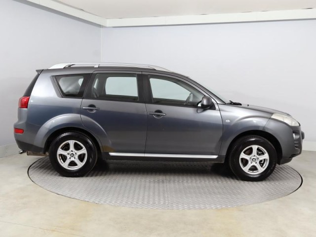 Peugeot 4007  2.2 HDI 