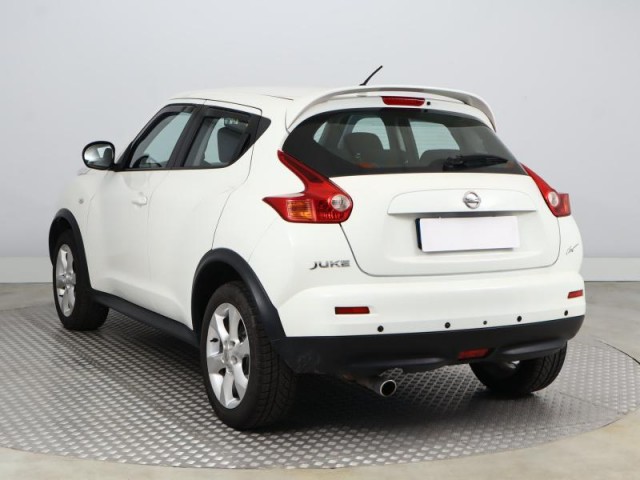 Nissan Juke  1.6 i 