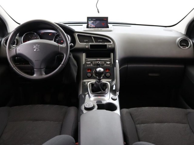 Peugeot 3008  1.6 HDi 