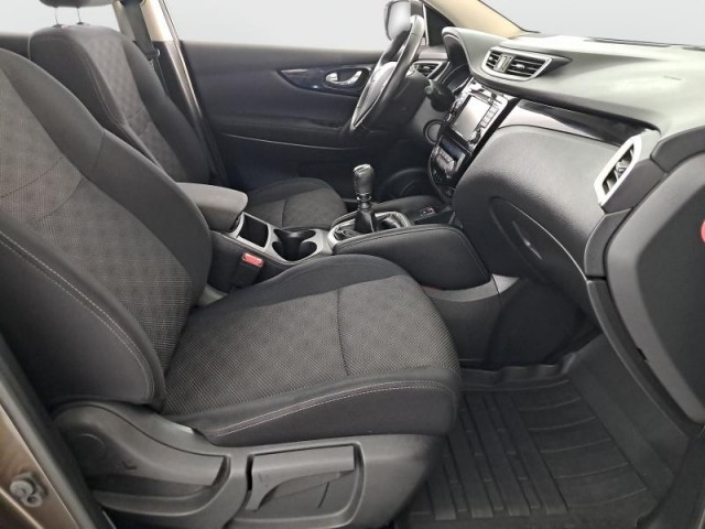 Nissan Qashqai  1.2 DIG-T 