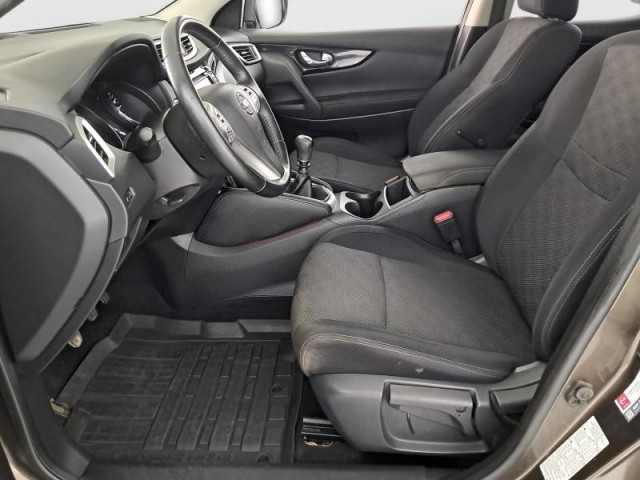 Nissan Qashqai  1.2 DIG-T 