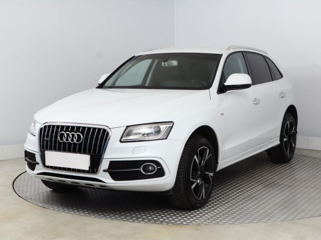 Audi Q5  2.0 TDI 