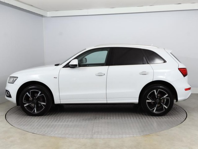 Audi Q5  2.0 TDI 