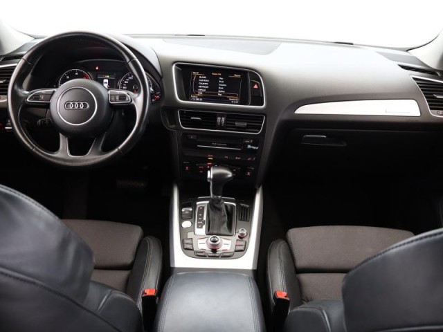 Audi Q5  2.0 TDI 