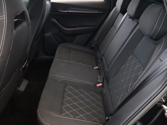 Škoda Karoq  1.5 TSI Sportline