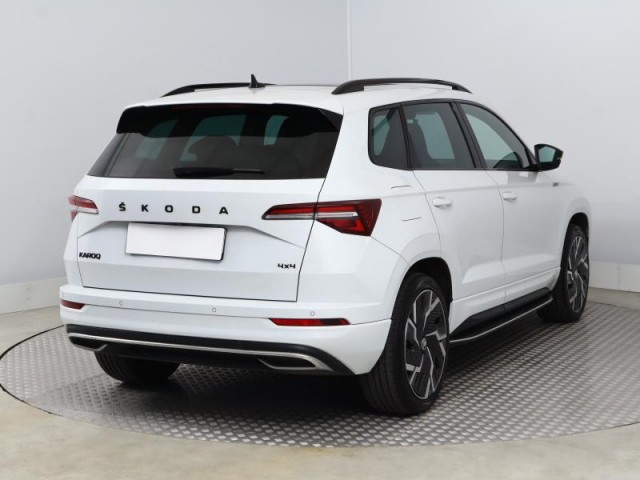 Škoda Karoq  2.0 TSI Sportline