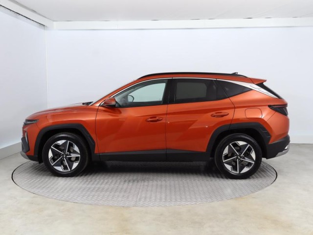 Hyundai Tucson  1.6 T-GDI 48V MHEV 