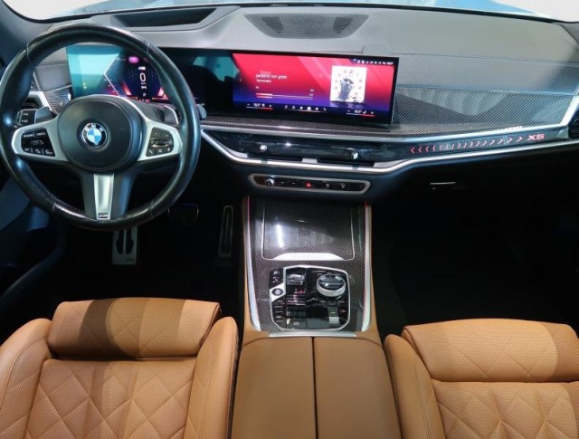 BMW X5  xDrive30d M Paket