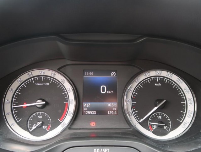 Škoda Karoq  1.6 TDI Style Plus