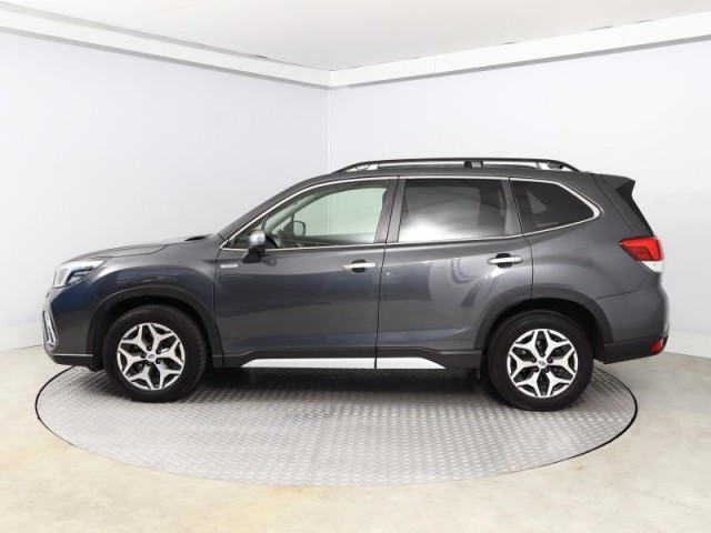 Subaru Forester  2.0 e-Boxer MHEV Comfort
