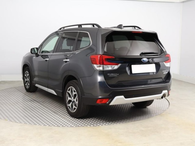 Subaru Forester  2.0 e-Boxer MHEV Comfort