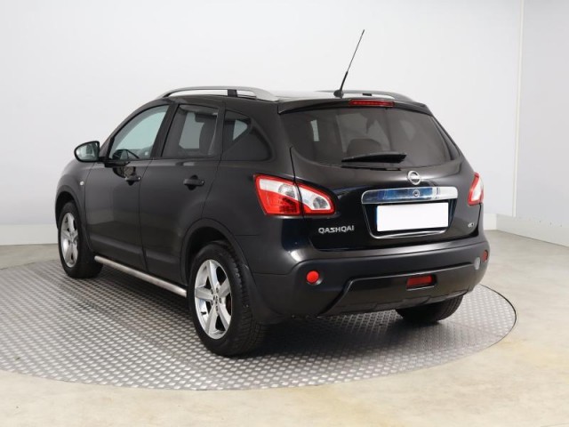 Nissan Qashqai  2.0 dCi 