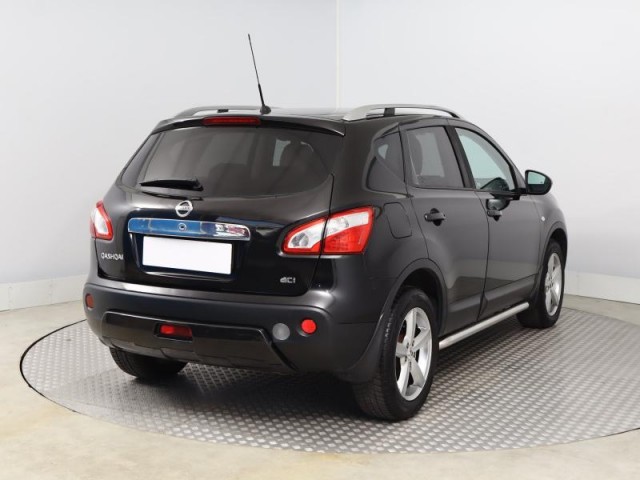 Nissan Qashqai  2.0 dCi 