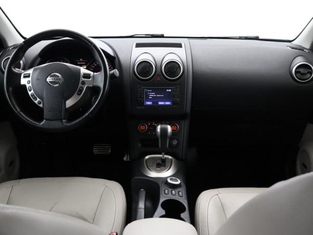 Nissan Qashqai  2.0 dCi 