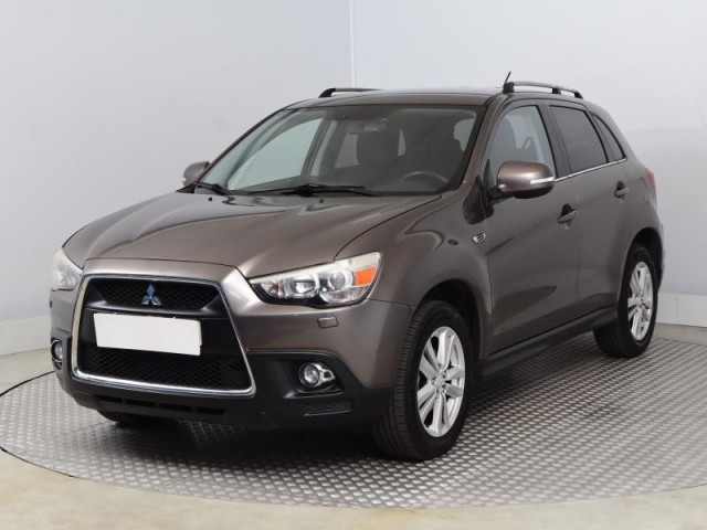 Mitsubishi ASX  1.8 DI-D MIVEC 