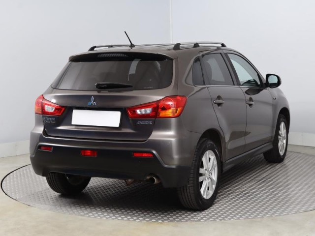 Mitsubishi ASX  1.8 DI-D MIVEC 