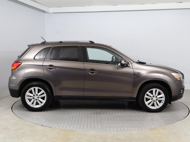 Mitsubishi ASX  1.8 DI-D MIVEC 
