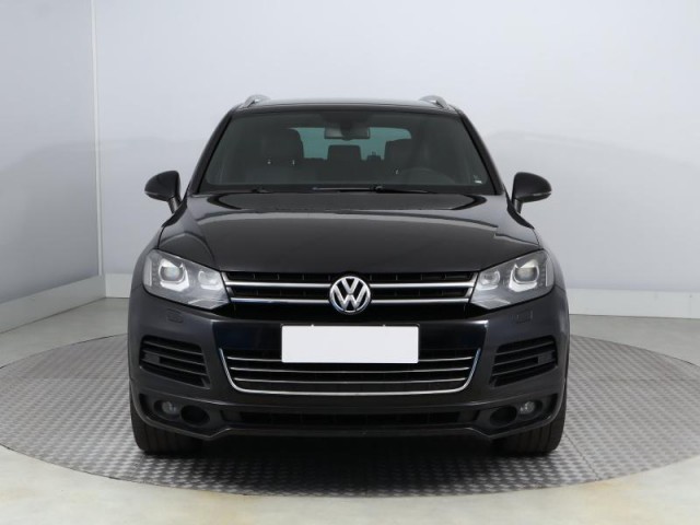 Volkswagen Touareg  3.0 TDI Business