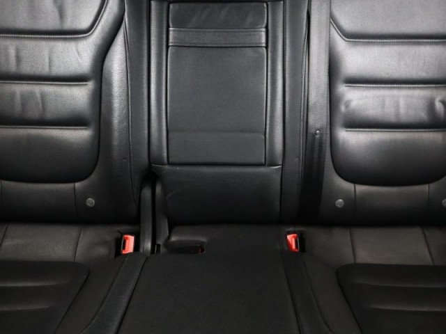 Volkswagen Touareg  3.0 TDI Business