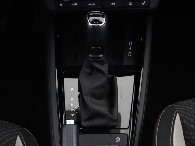 Škoda Kamiq  1.0 TSI 