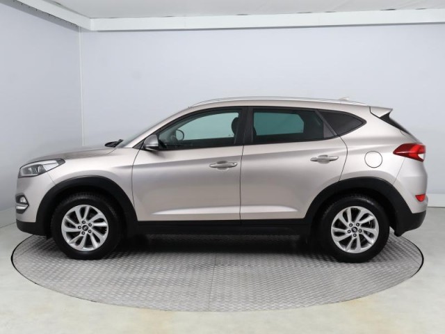 Hyundai Tucson  1.7 CRDi 