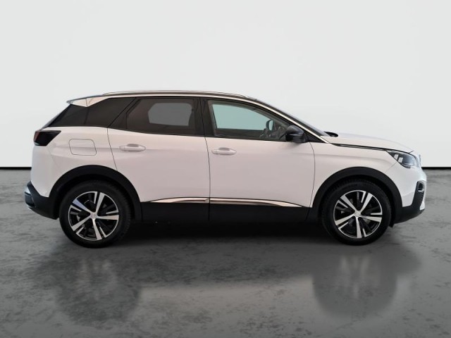 Peugeot 3008  1.2 PureTech 