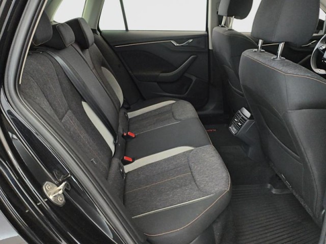 Škoda Kamiq  1.5 TSI 