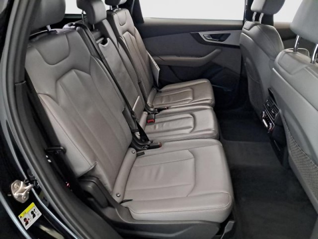 Audi Q7  3.0 TDI 