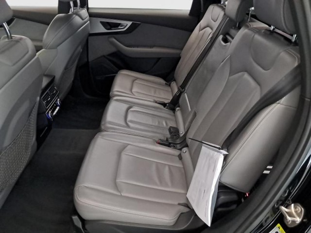 Audi Q7  3.0 TDI 