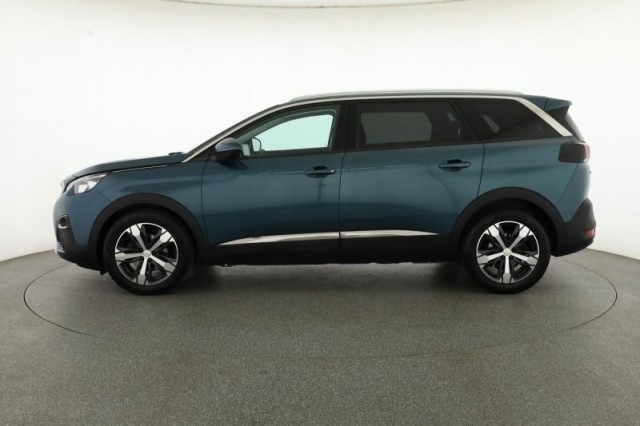 Peugeot 5008  1.6 THP 