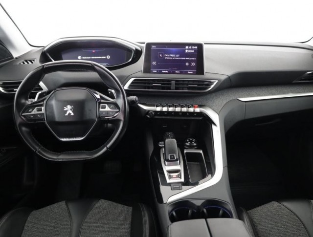 Peugeot 5008  1.6 THP 