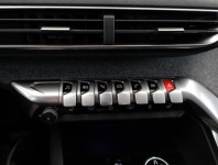 Peugeot 5008  1.6 THP 
