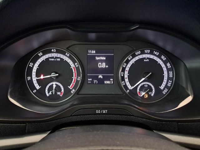 Škoda Karoq  1.5 TSI 