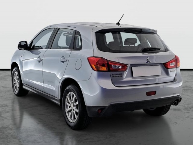 Mitsubishi ASX  1.6 MIVEC 