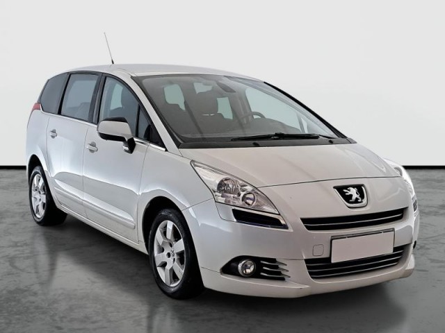 Peugeot 5008  1.6 HDi 