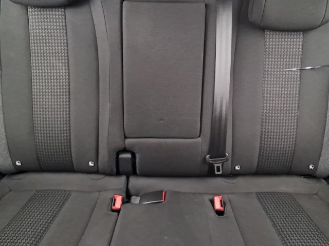 Peugeot 3008  1.2 PureTech Active Pack