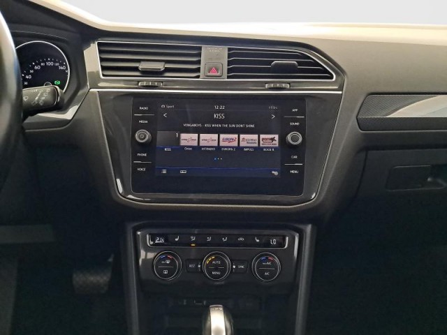 Volkswagen Tiguan  2.0 TDI 