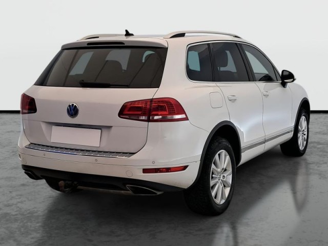 Volkswagen Touareg  3.0 TDI 