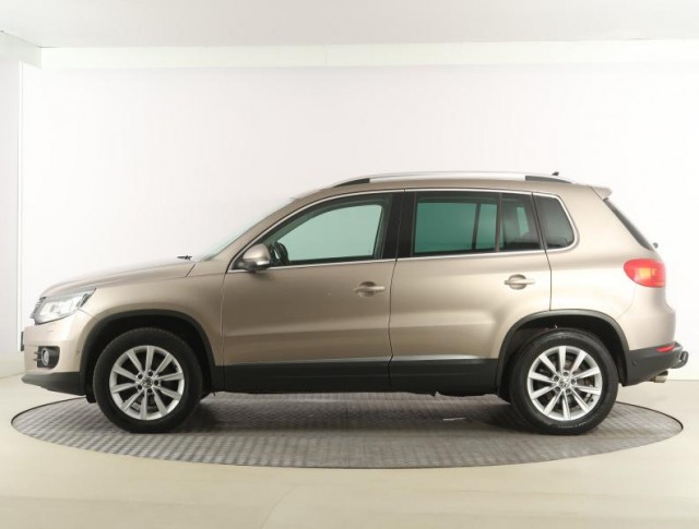 Volkswagen Tiguan  2.0 TDI 