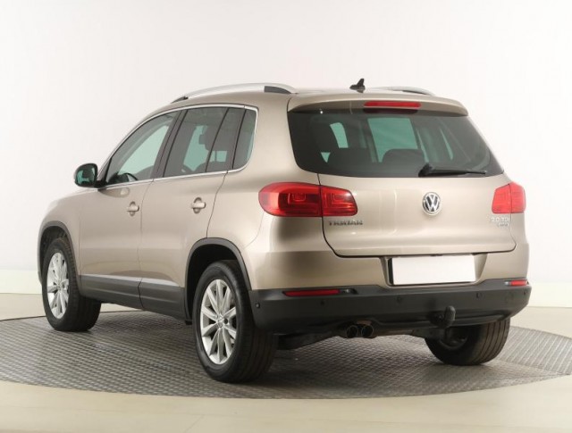 Volkswagen Tiguan  2.0 TDI 
