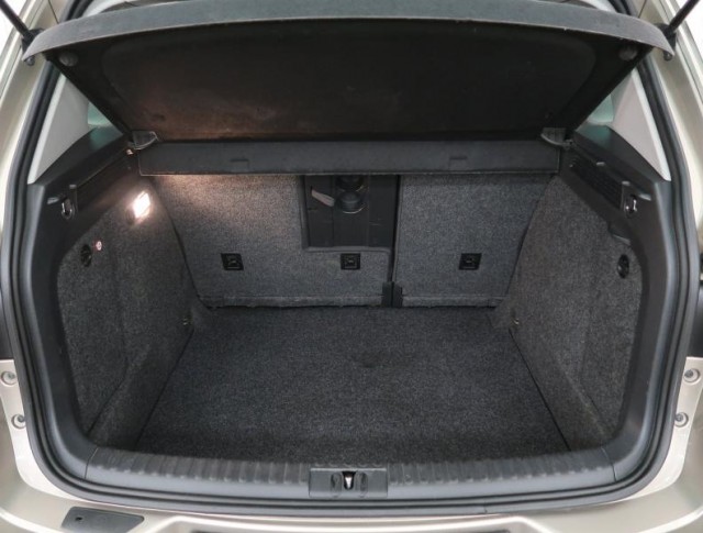 Volkswagen Tiguan  2.0 TDI 