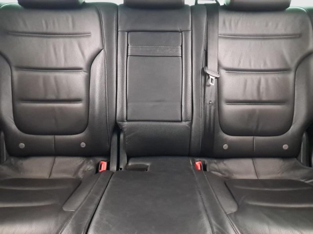 Volkswagen Touareg  3.0 TDI 