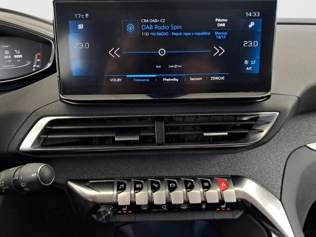 Peugeot 3008  1.5 BlueHDi 