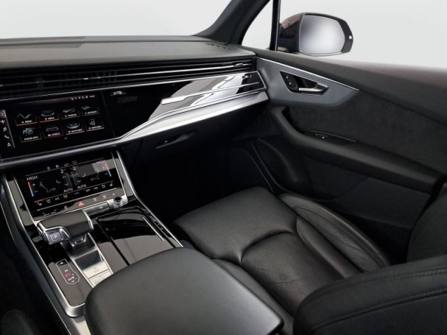 Audi Q7  50 TDI 