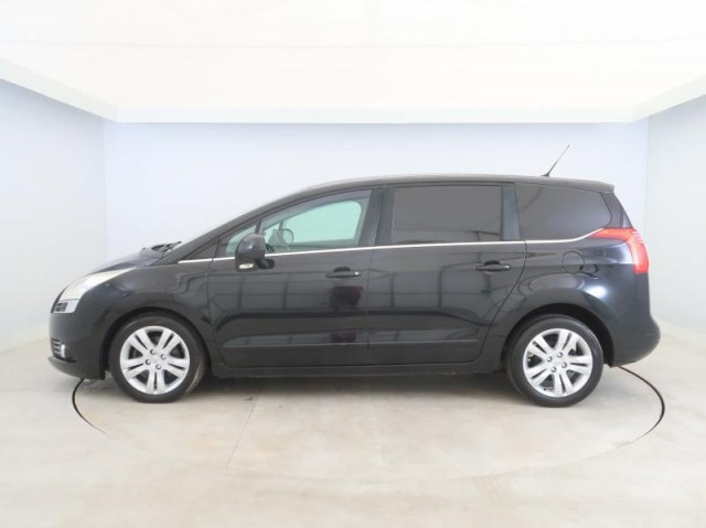 Peugeot 5008  2.0 HDI 