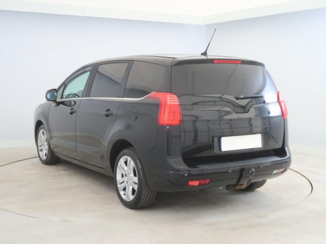 Peugeot 5008  2.0 HDI 