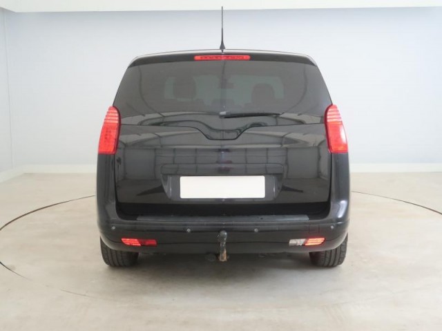 Peugeot 5008  2.0 HDI 