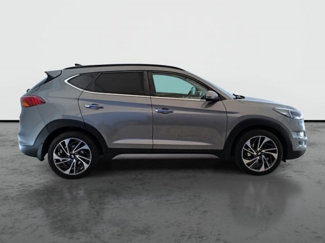 Hyundai Tucson  2.0 CRDi 